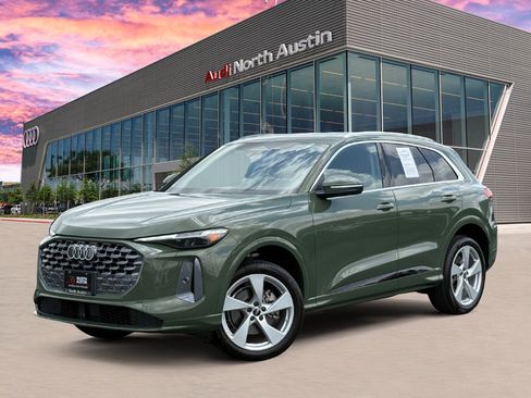 Certified 2025 Audi Q5 Premium w/ Premium Plus AWD/4WD image 1