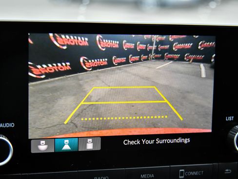 Used 2022 Honda Civic LX image 18