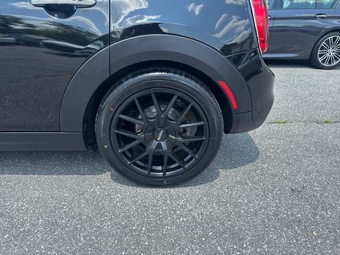 Used 2018 MINI Cooper S FWD image 18