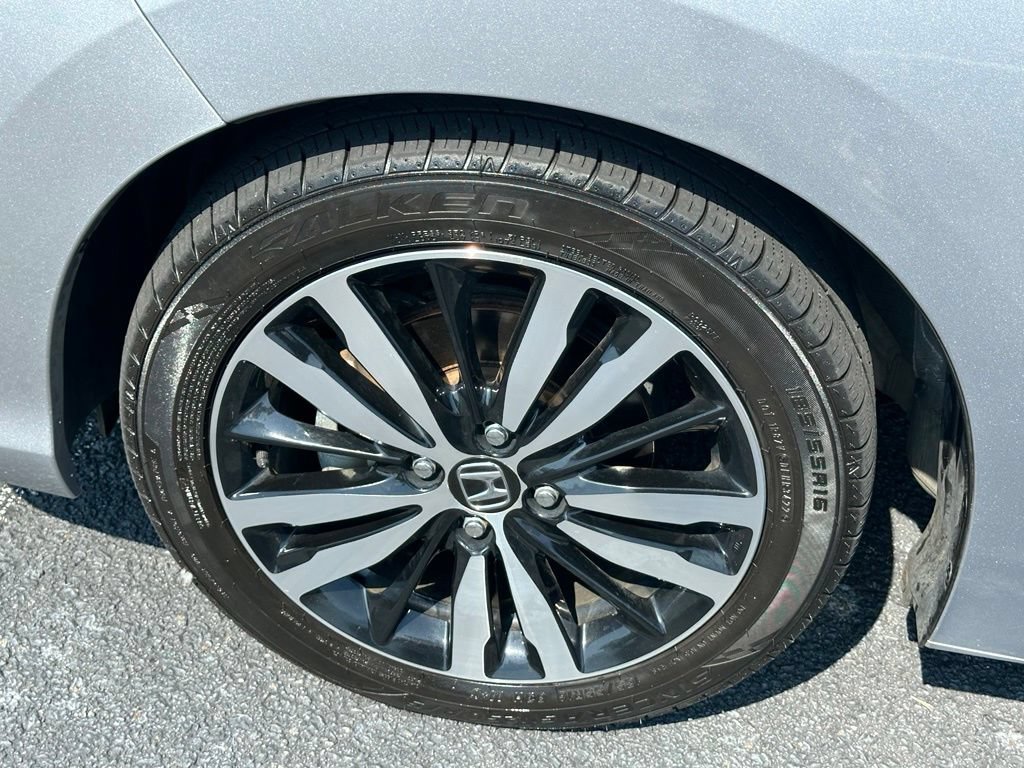 Used 2020 Honda Fit EX image 34