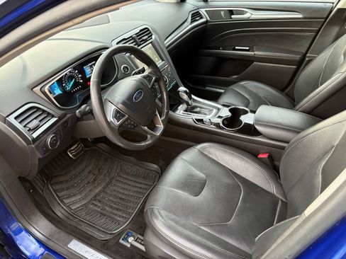 Used 2014 Ford Fusion Titanium image 9