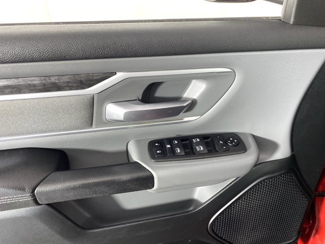 Used 2021 RAM 1500 Big Horn AWD/4WD image 14