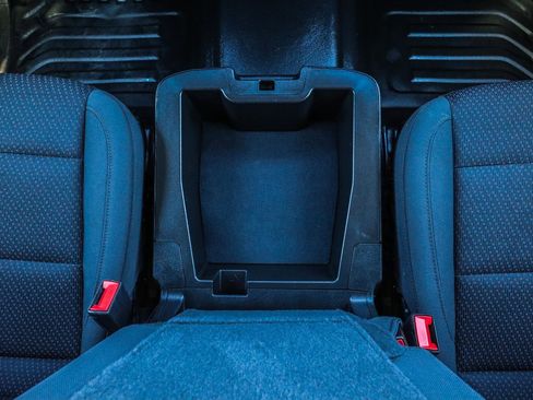 Used 2022 Chevrolet Silverado 1500 W/T w/ WT Value Package image 28