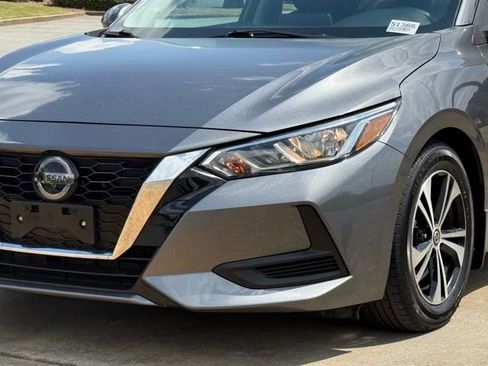 Used 2021 Nissan Sentra SV image 11
