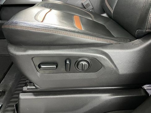 Certified 2021 GMC Sierra 1500 AT4 w/ AT4 Value Package image 12