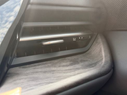 Used 2025 Audi Q5 Premium Plus w/ Premium Plus AWD/4WD image 23