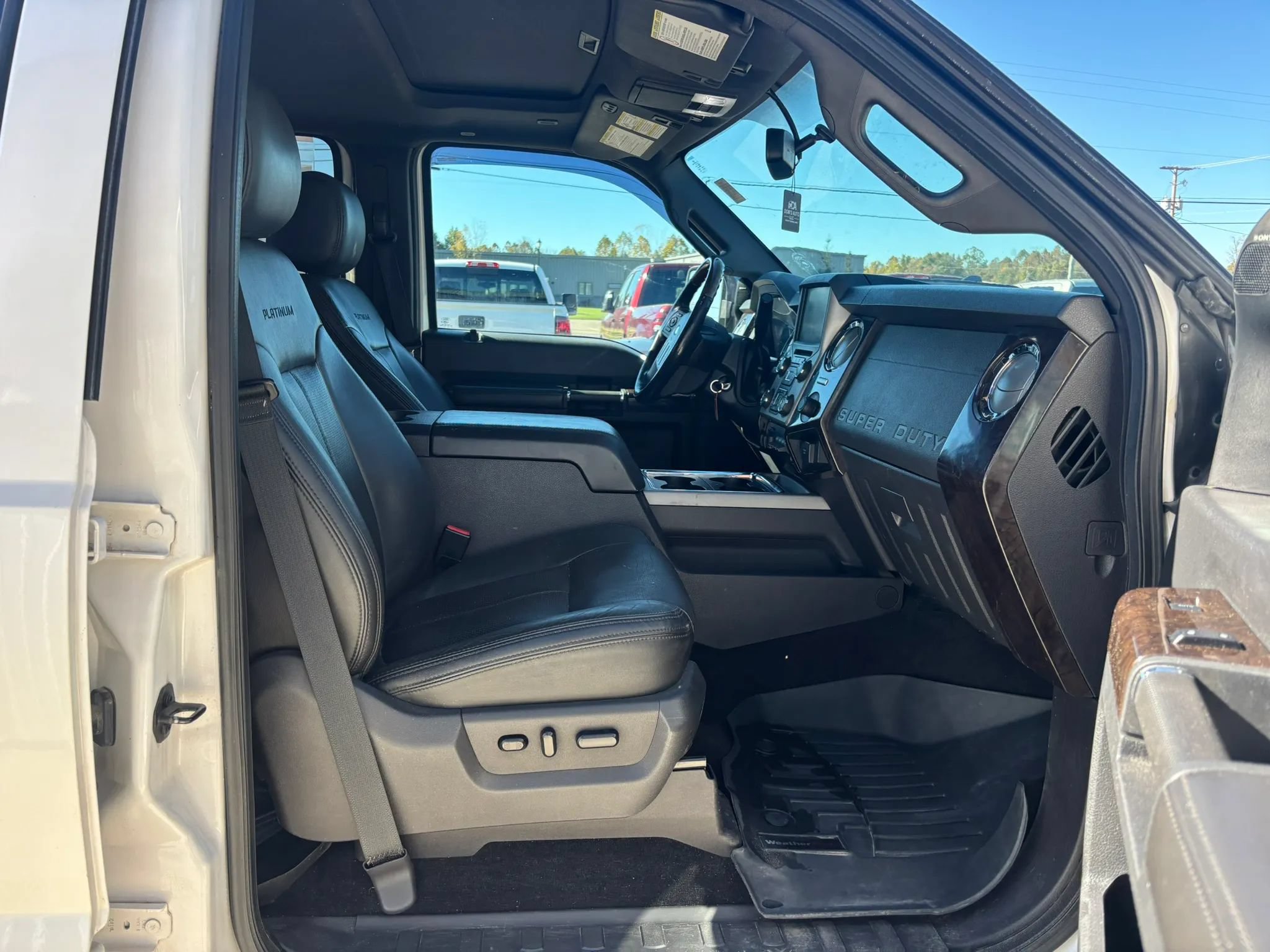 Used 2016 Ford F450 Platinum AWD/4WD image 16