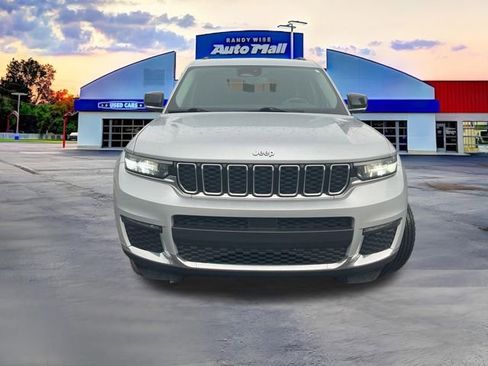 Used 2021 Jeep Grand Cherokee L Limited AWD/4WD image 10
