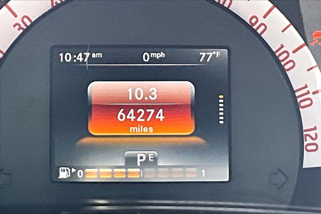 Used 2016 smart fortwo Prime RWD image 13