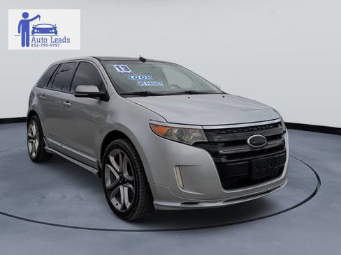 Used 2013 Ford Edge Sport w/ Driver Entry Pkg image 2