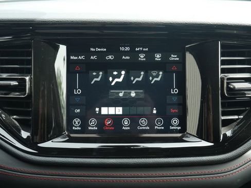 Used 2024 Dodge Durango GT AWD/4WD image 19
