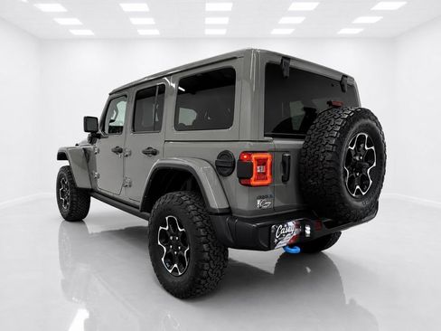 Used 2023 Jeep Wrangler Unlimited Rubicon 4xe w/ Cold Weather Group AWD/4WD image 9