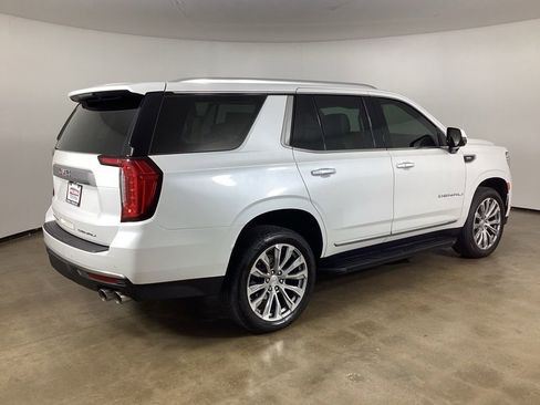 Used 2021 GMC Yukon Denali w/ LPO, Illumination Package AWD/4WD image 8