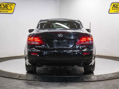 Used 2010 Lexus IS 250C image 3