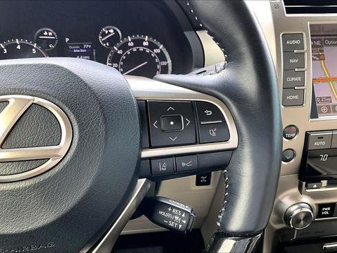 Used 2020 Lexus GX 460 Luxury w/ Accessory Package AWD/4WD image 25