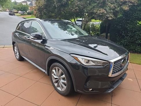 Certified 2022 INFINITI QX50 Essential AWD/4WD image 2