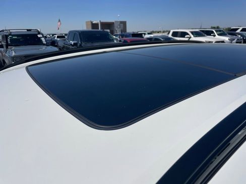 Used 2022 BMW X5 xDrive40i w/ M Sport Package image 7