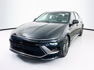 Certified 2025 Hyundai Sonata Limited video 3