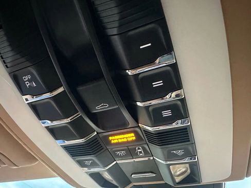 Used 2011 Porsche Panamera S image 30