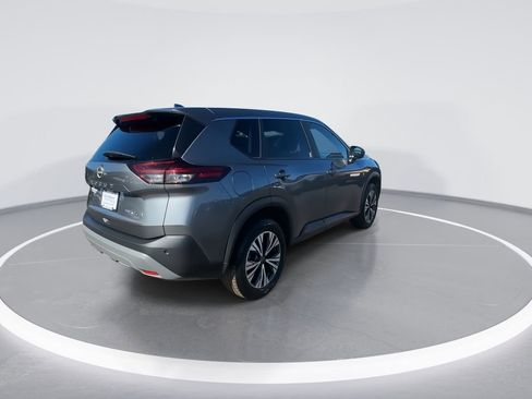 Used 2023 Nissan Rogue SV image 8