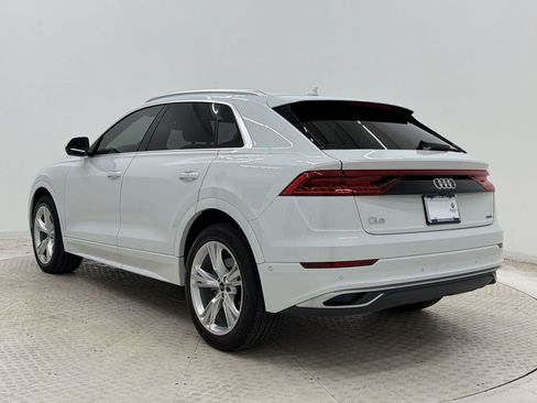 Used 2023 Audi Q8 Prestige AWD/4WD image 3