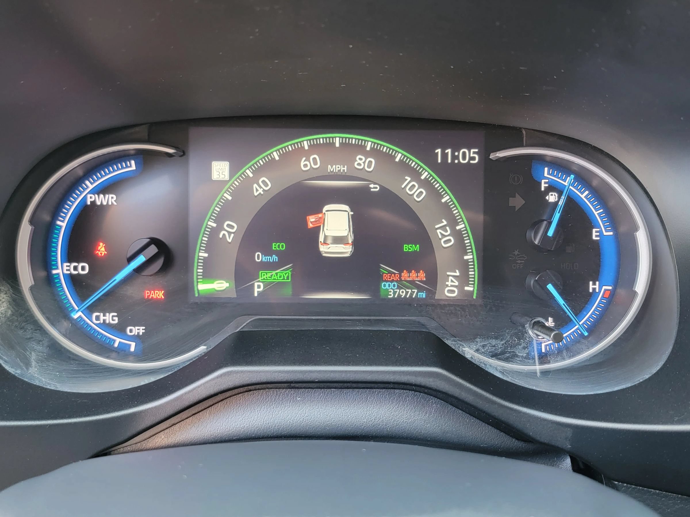 Used 2023 Toyota RAV4 LE AWD/4WD image 22