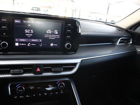 Used 2022 Kia K5 LXS FWD image 23