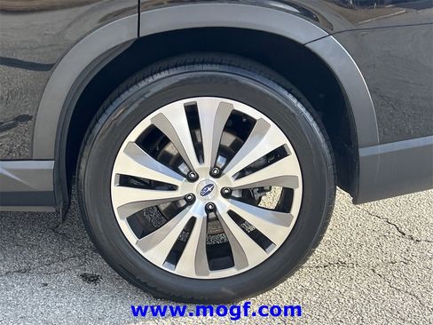 Used 2022 Subaru Ascent Limited w/ Technology Package image 33