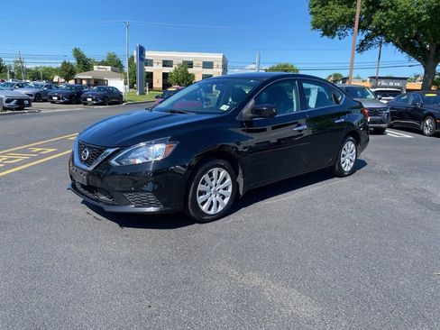 Used 2018 Nissan Sentra S FWD image 6