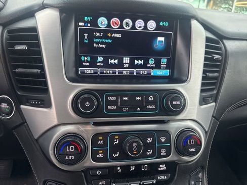 Used 2019 GMC Yukon XL SLT w/ Open Road Package image 10