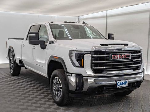 Used 2024 GMC Sierra 3500 SLE w/ SLE Value Package image 8