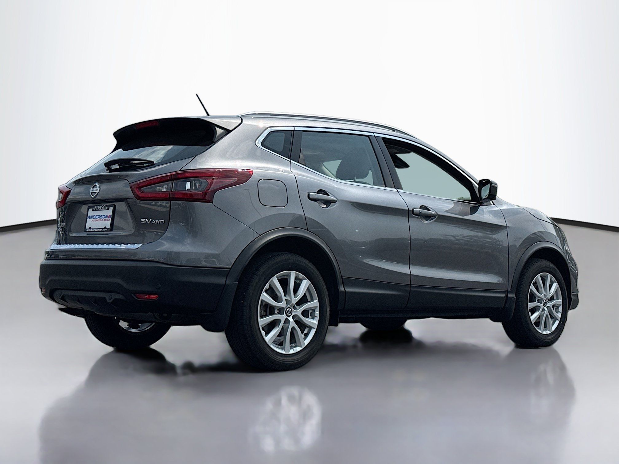Used 2022 Nissan Rogue Sport SV w/ Technology Package AWD/4WD image 2