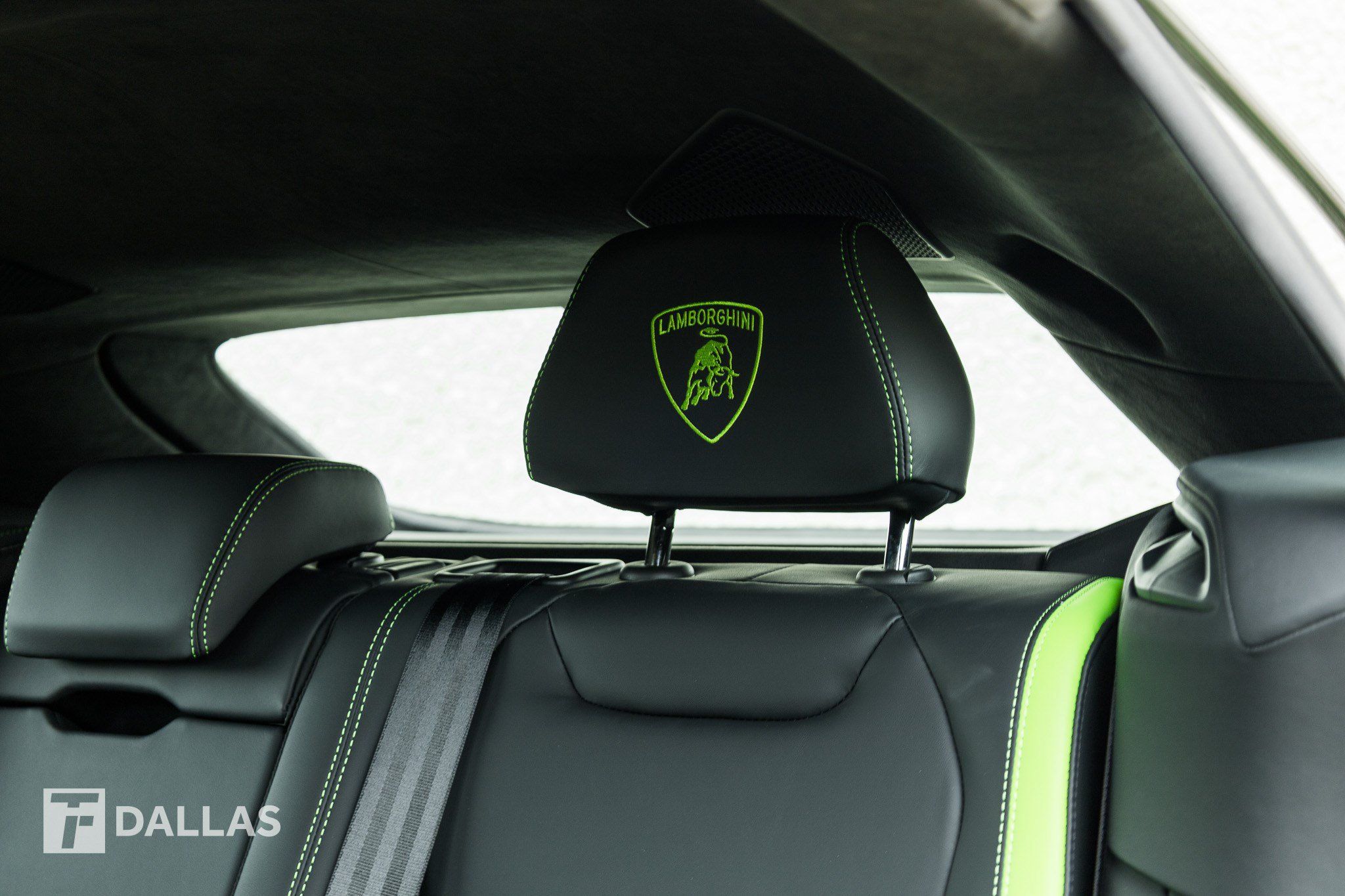 Used 2025 Lamborghini Urus S AWD/4WD image 30