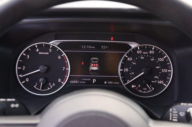 Used 2024 Nissan Rogue S FWD image 13