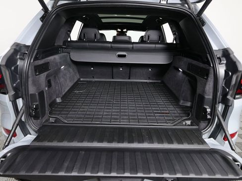 Used 2024 BMW X5 xDrive40i w/ M Sport Package image 19