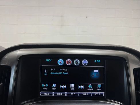 Used 2018 Chevrolet Silverado 1500 LT w/ All Star Edition AWD/4WD image 26