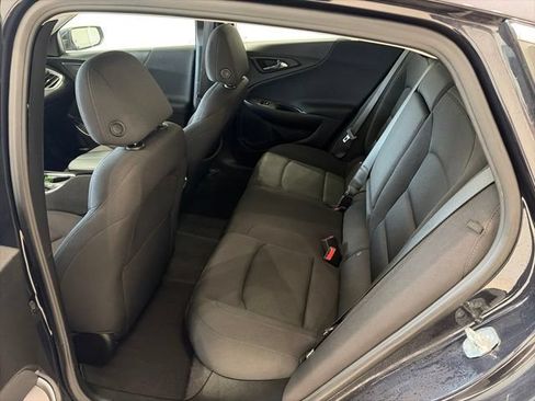 Used 2023 Chevrolet Malibu LT FWD image 12