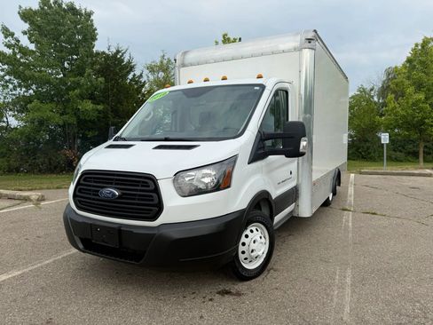 Used 2019 Ford Transit 350 156 DRW RWD image 1