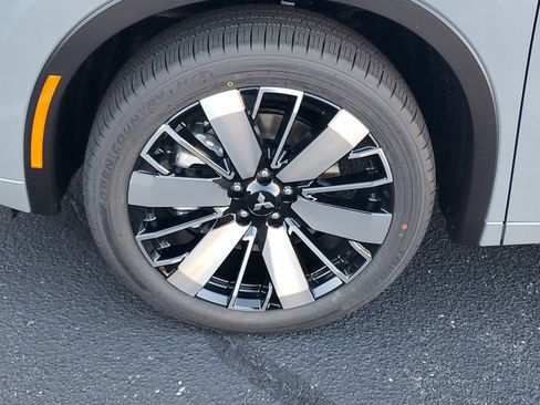 New 2026 Mitsubishi Outlander SEL image 31