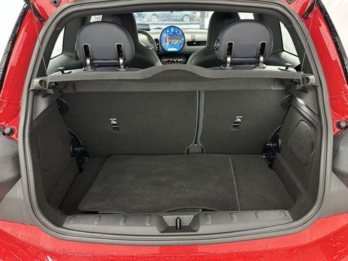 Certified 2025 MINI Cooper 2-Door Hardtop FWD image 5