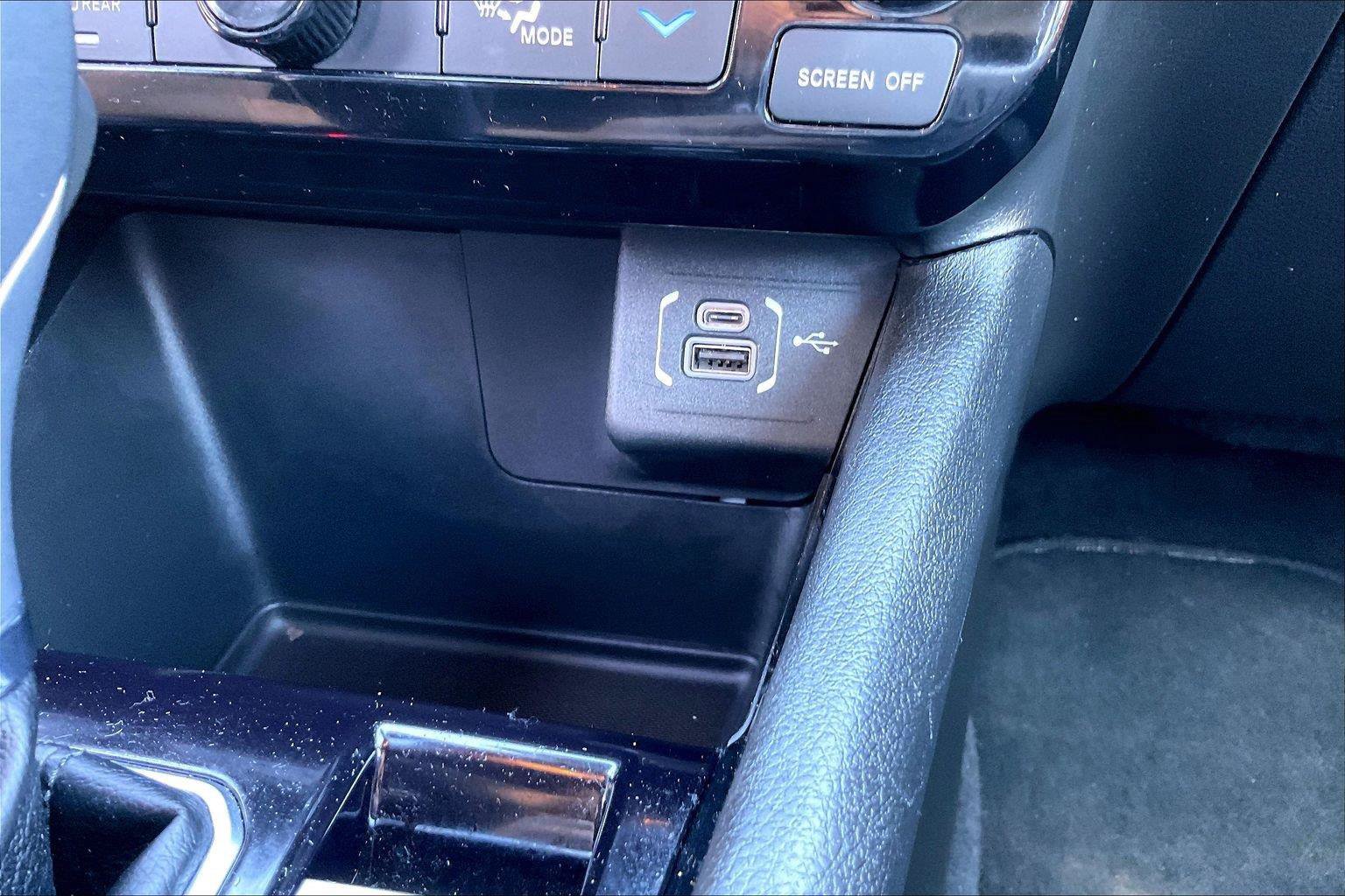Used 2025 Jeep Compass Limited AWD/4WD image 36