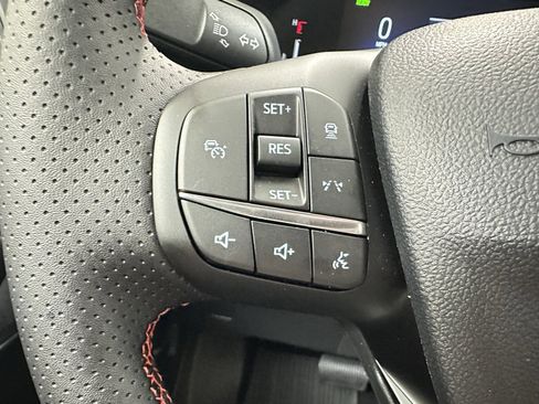 New 2025 Ford Escape ST-Line w/ Equipment Group 301A image 21