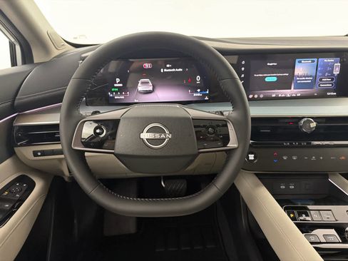 New 2026 Nissan Murano SL image 16