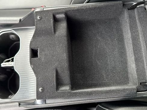 Used 2024 Jeep Grand Cherokee L Limited image 44