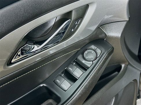 Used 2023 Chevrolet Traverse LT w/ LPO, Floor Liner Package image 19