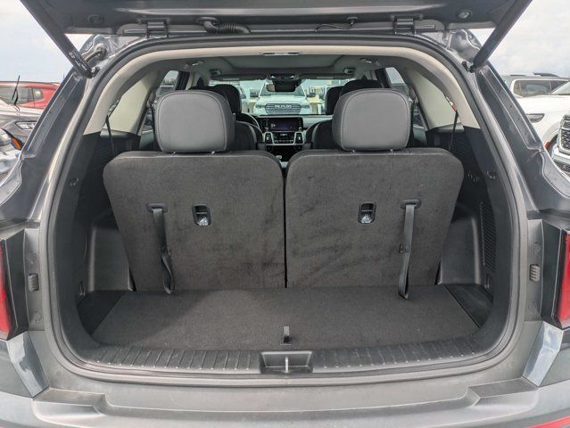 Used 2023 Kia Sorento SX Prestige AWD/4WD image 11