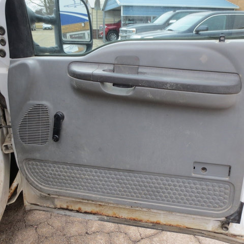 Used 2004 Ford F350 XL RWD image 22