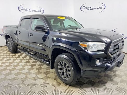 Certified 2020 Toyota Tacoma SR5 AWD/4WD image 1