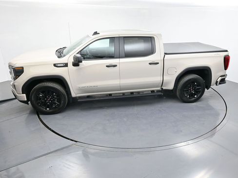 New 2026 GMC Sierra 1500 Pro w/ Graphite Edition image 27