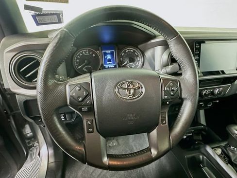 Certified 2023 Toyota Tacoma TRD Off-Road image 13